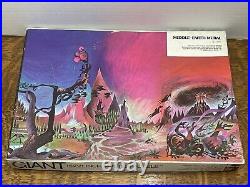 1968 GIANT Lord Of The Rings by J. R. R Tolkien Middle Earth Mural Puzzle R101