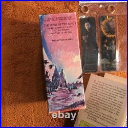 68 J. R. R. TOLKIEN Lord Of The Rings 3 PB Box Set fellowship +2 ring bookmarks