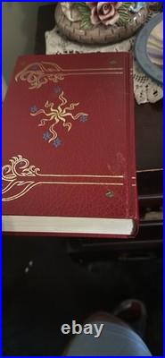 J. R. R. Tolkien The Lord of the Rings Collector's Edition Red Slipcase & Map