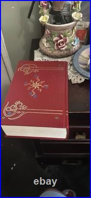 J. R. R. Tolkien The Lord of the Rings Collector's Edition Red Slipcase & Map