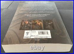 JRR Tolkien The Two Towers SIGNED by Bernard Hill HIS OWN COPY Lord of the Rings