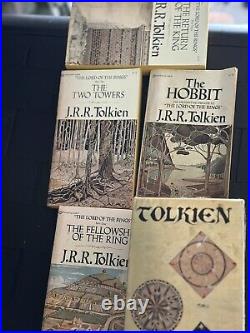 LOT Of 8 VINTAGE Books JRR Tolkien 1977 Hobbit Lord Of The Rings CollectibleSets