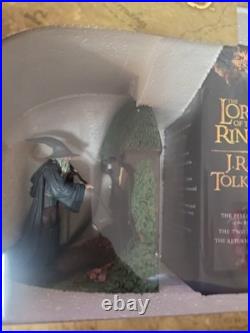 Lord Of The Rings Gift Set With Book And Bookends Gandalf & Bilbo J. R. R Tolkien