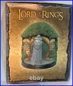 Lord Of The Rings Gift Set With Book And Bookends Gandalf & Bilbo J. R. R Tolkien