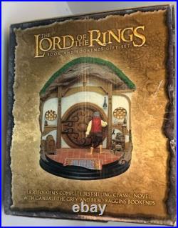 Lord Of The Rings Gift Set With Book And Bookends Gandalf & Bilbo J. R. R Tolkien