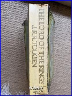 Lord of the Rings JRR Tolkien 1975 15th Edition Paperback Exc Condition