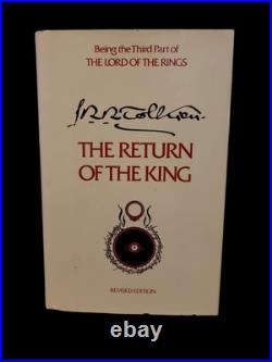 Lot Of 5The Lord of the Rings JRR Tolkien Book Set Please read description