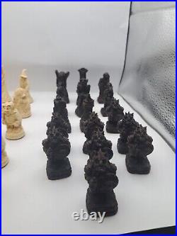 Rare Lord Of The Rings Chess Set- Tolkien Enterprises 1988- Made in England