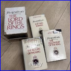 THE LORD OF THE RINGS Trilogy Set J. R. R. TOLKIEN 2nd Edition Slipcase READ