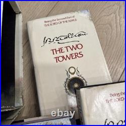 THE LORD OF THE RINGS Trilogy Set J. R. R. TOLKIEN 2nd Edition Slipcase READ