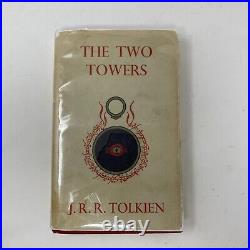 THE TWO TOWERS 1st/10th J. R. R. Tolkien THE LORD OF THE RINGS + dw