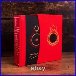 The Lord of The Rings Illustrated by J. R. R. Tolkien, Deluxe Slipcase Edition